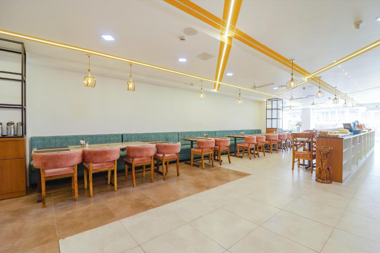 Fabhotel Aamantran & Banquet Halls - Nr Rtc X Roads Metro Station Haydarabad Dış mekan fotoğraf